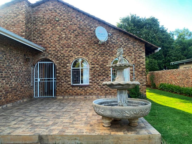 3 Bedroom Property for Sale in Potchefstroom North West